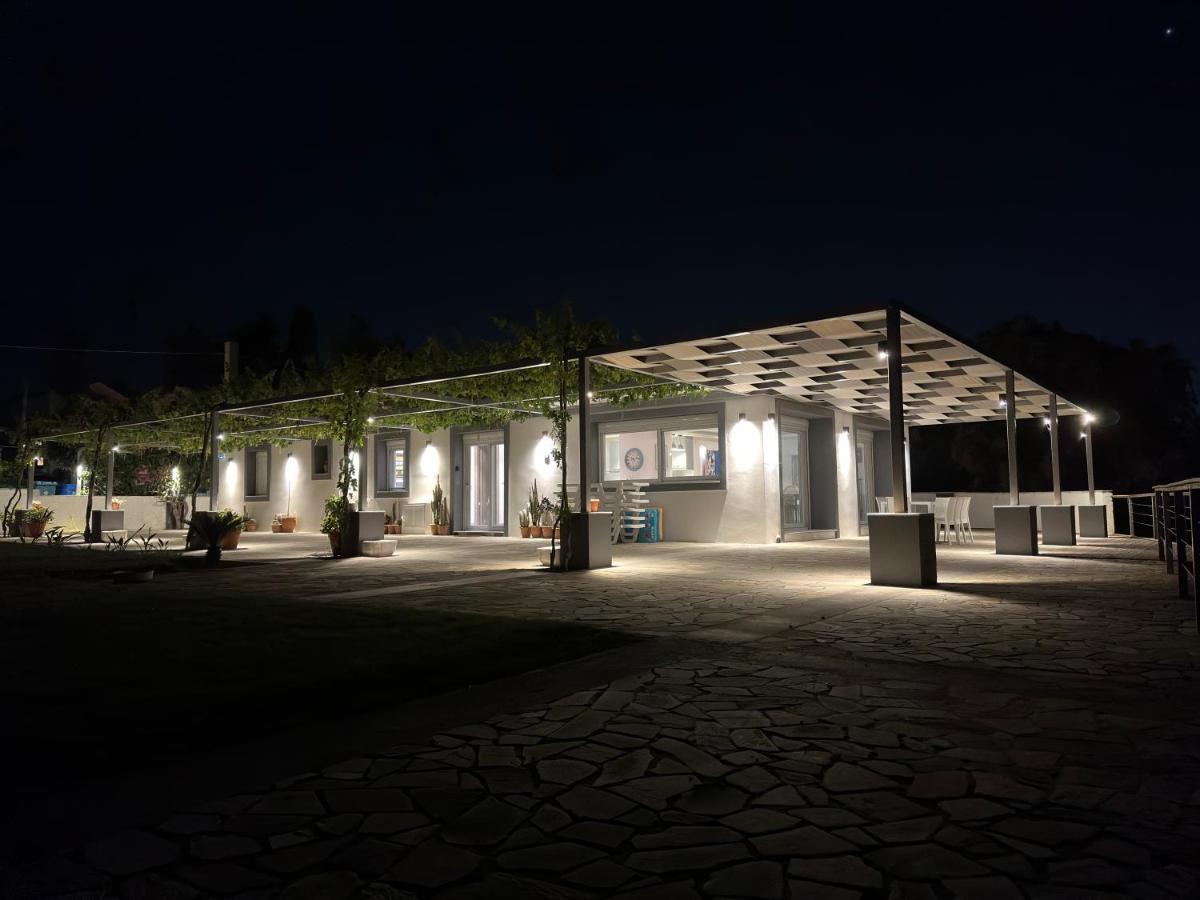 Seaside Private Beach Paradise 科斯镇 外观 照片